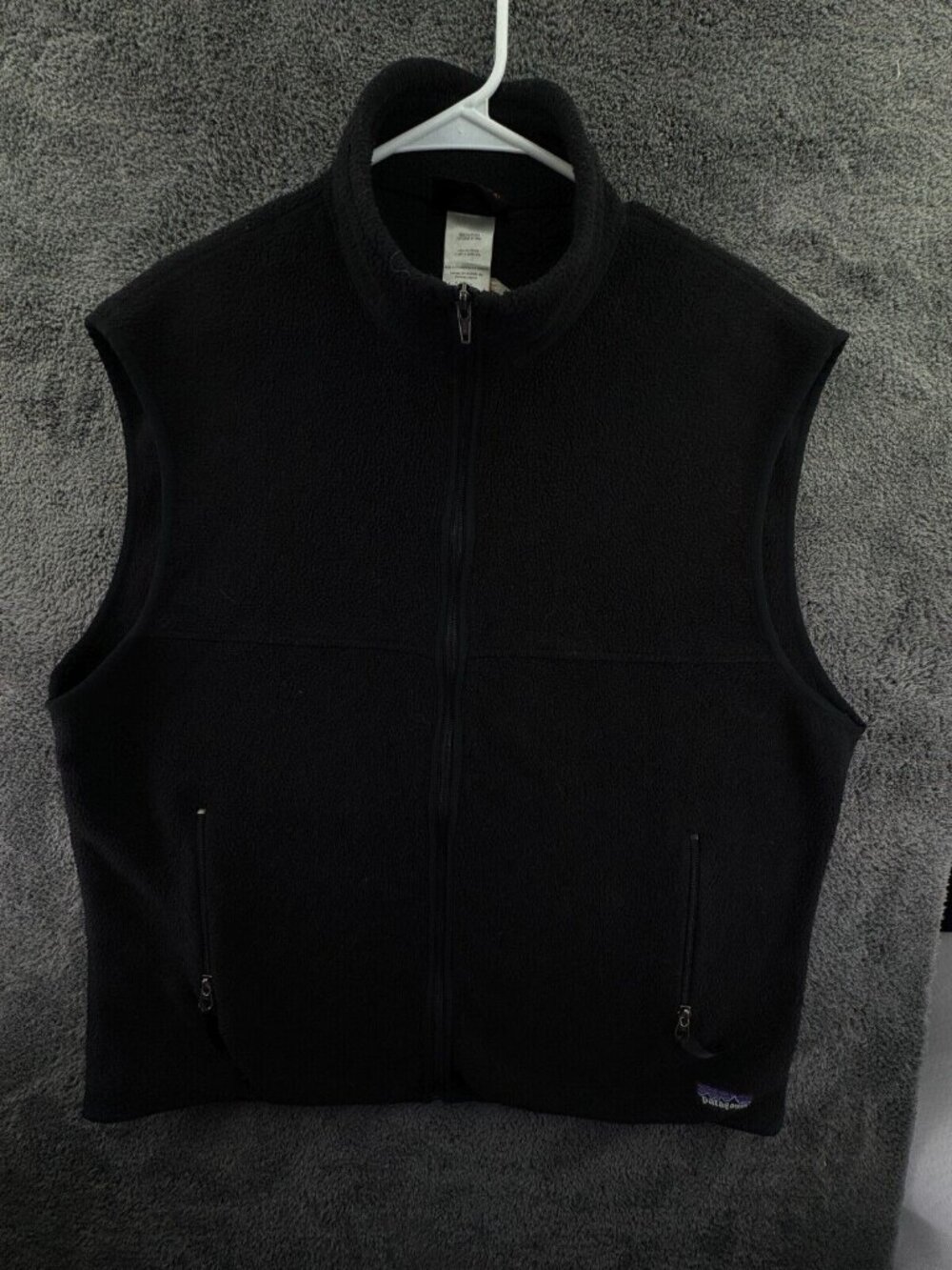 Patagonia Synchilla Fleece Vest Black Men’s XL Sleeveless W/ Finance Logo Tech